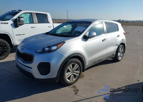 2018 Kia Sportage Lx z USA, uszkodzony, nr VIN KNDPM3AC3J7347750